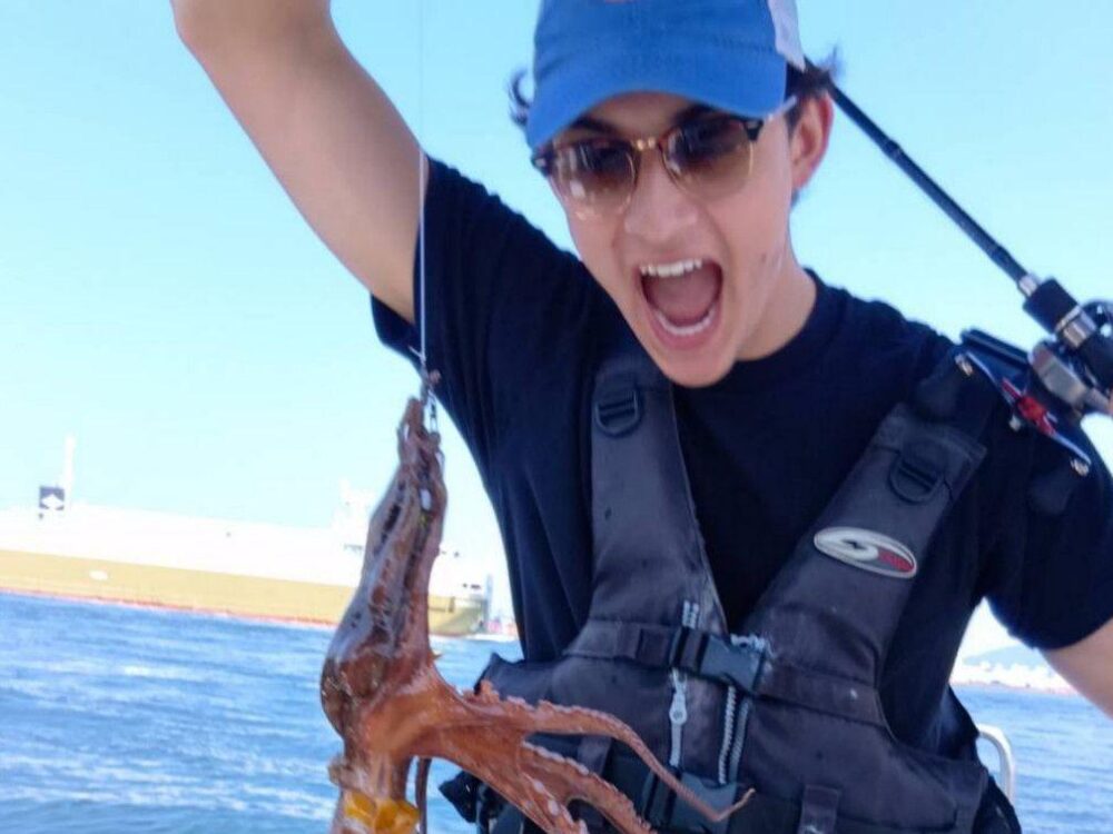 Osaka Bay Fishing Charter: Flexible 4-Hour Private Tours with Restaurant Preparation Option - Image 9