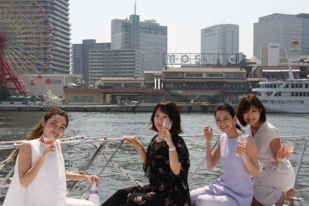 Captained Charter on a 46ft Yacht in Nishinomiya, KOBE!! Enjoy parties or dates. - Image 8