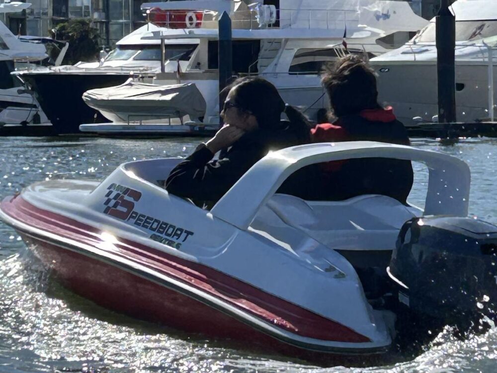 Mini Speedboat Rentals in Downtown Vancouver - Captain Your Own Adventure - Image 4