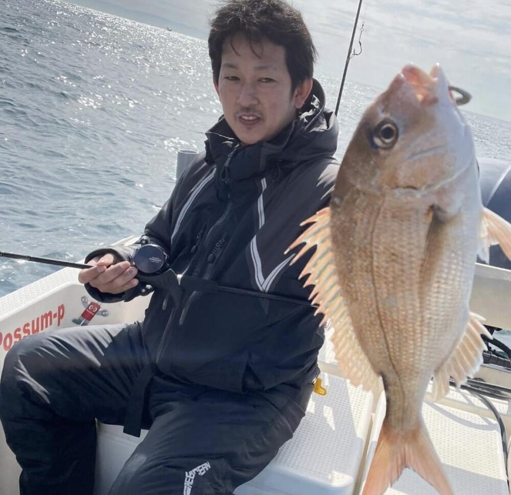 Osaka Fishing Charter: Expert-Led Deep-Sea Fishing Tours with Captain Yoshi - Image 5