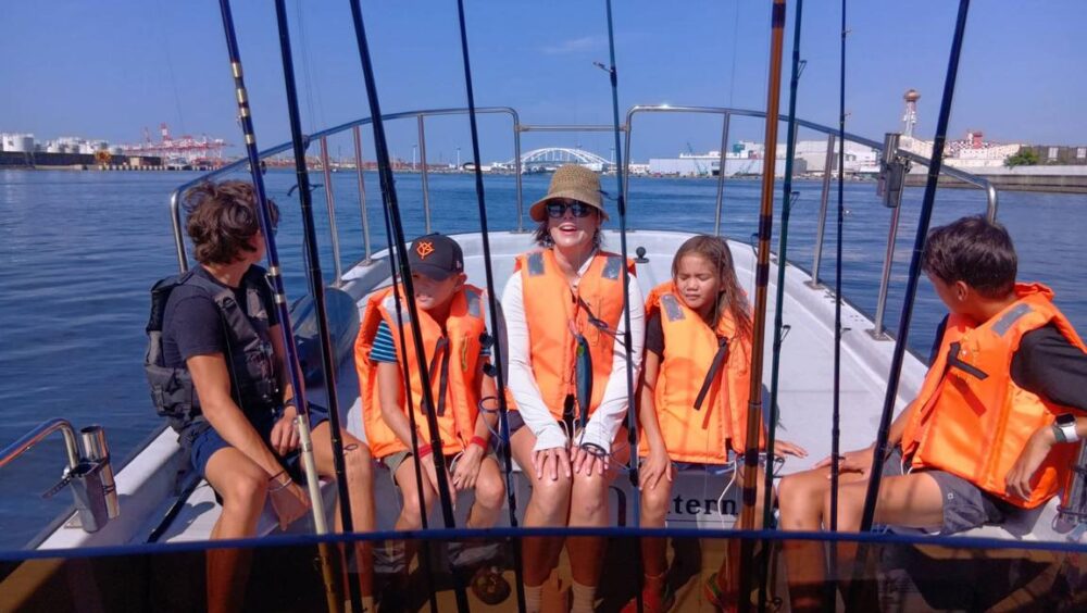 Osaka Bay Fishing Charter: Flexible 4-Hour Private Tours with Restaurant Preparation Option - Image 13