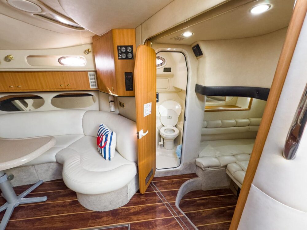 Enjoy Miami In Sundancer 44ft Motor Yacht!!! - Imagen 12