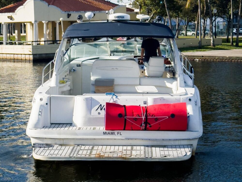 Enjoy Miami In Sundancer 44ft Motor Yacht!!! - Imagen 11