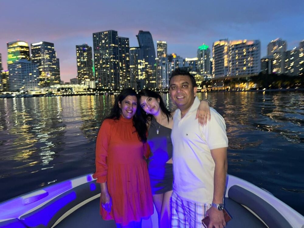 26' Sea Ray Sundeck in Miami! Huge Weekday Discounts - Imagen 11