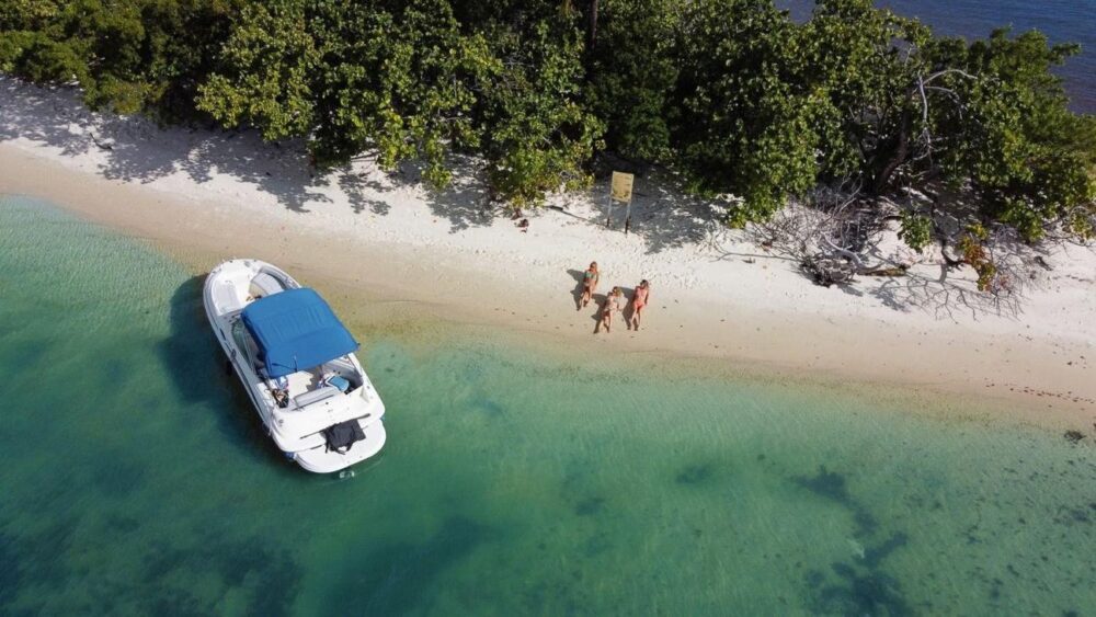 26' Sea Ray Sundeck in Miami! Huge Weekday Discounts - Imagen 10