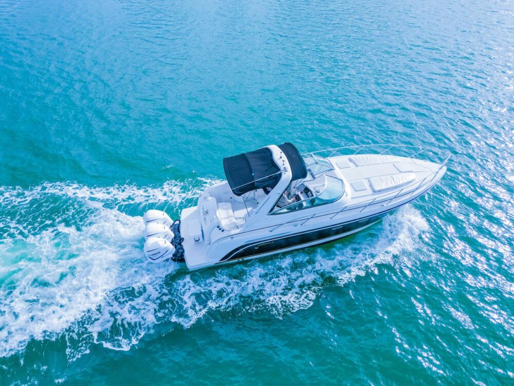Enjoy your day with with our Formula 40ft Yacht - Up to 13 people in Miami! - Imagen 22