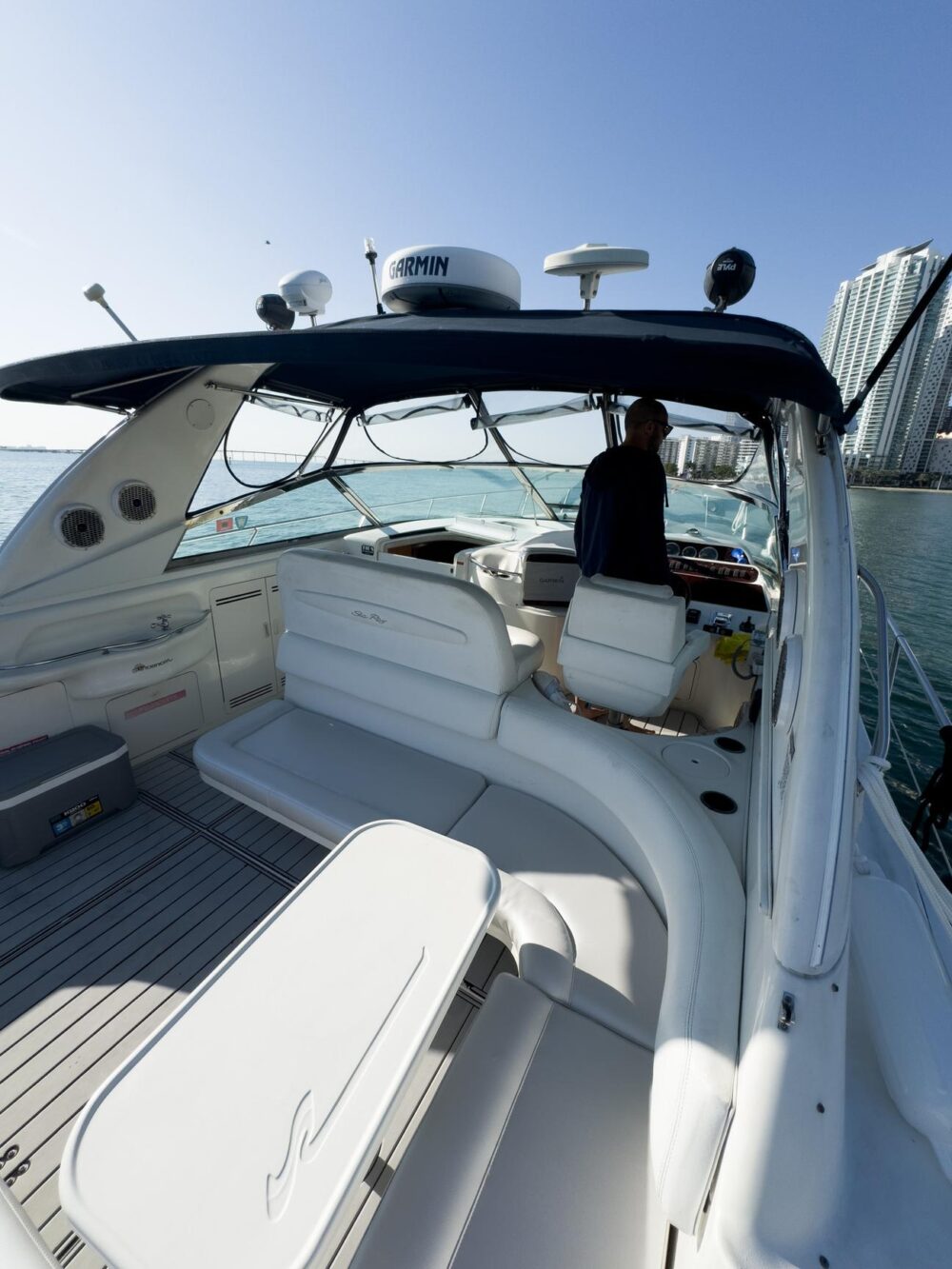 Enjoy Miami In Sundancer 44ft Motor Yacht!!! - Imagen 7