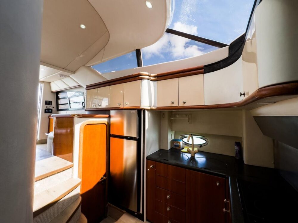 Enjoy Miami In 50FT SUNSEEKER MANHATTAN! - Imagen 32