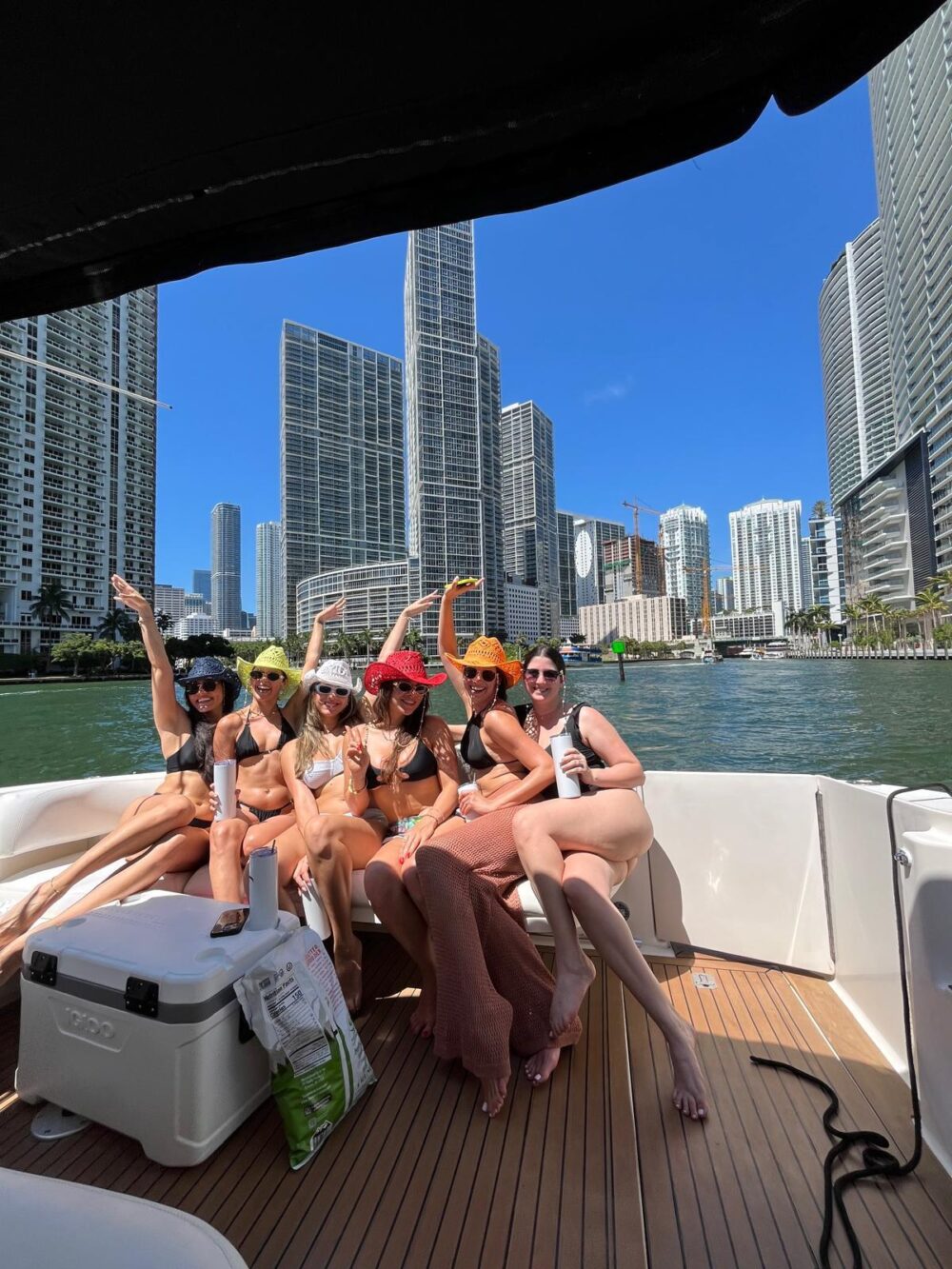 🌊Cruise & Save – 1 Free Hour or FREE Jetski from Monday to Thursday!🏄‍♀ - Imagen 14