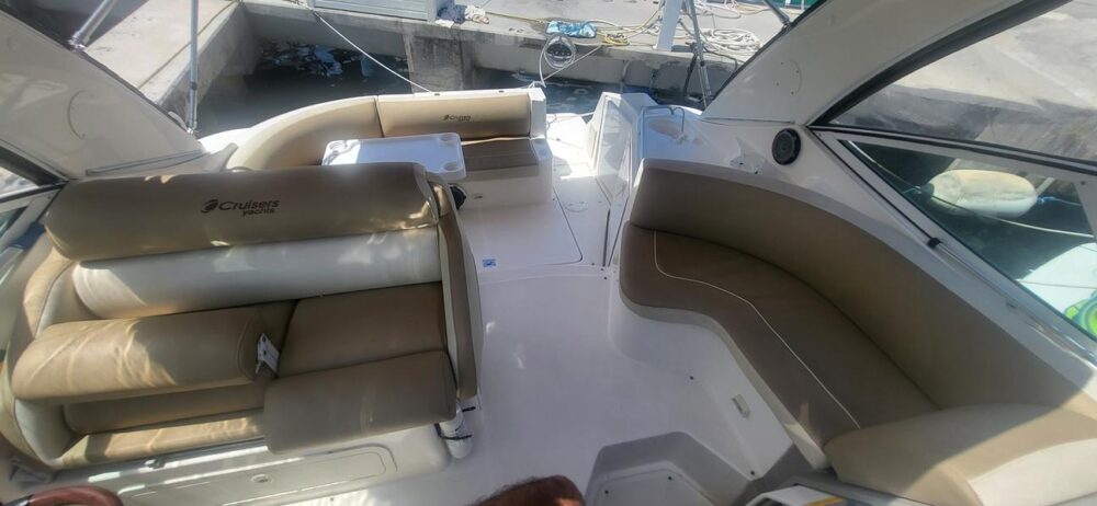 Great 37' cruiser for a fun day on the water!! - Imagen 3