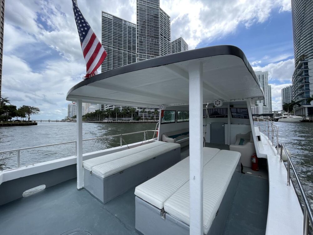 Celebrate with Yacht Party & Sightseeing in Miami Beach — up to 34 Guests! - Imagen 4