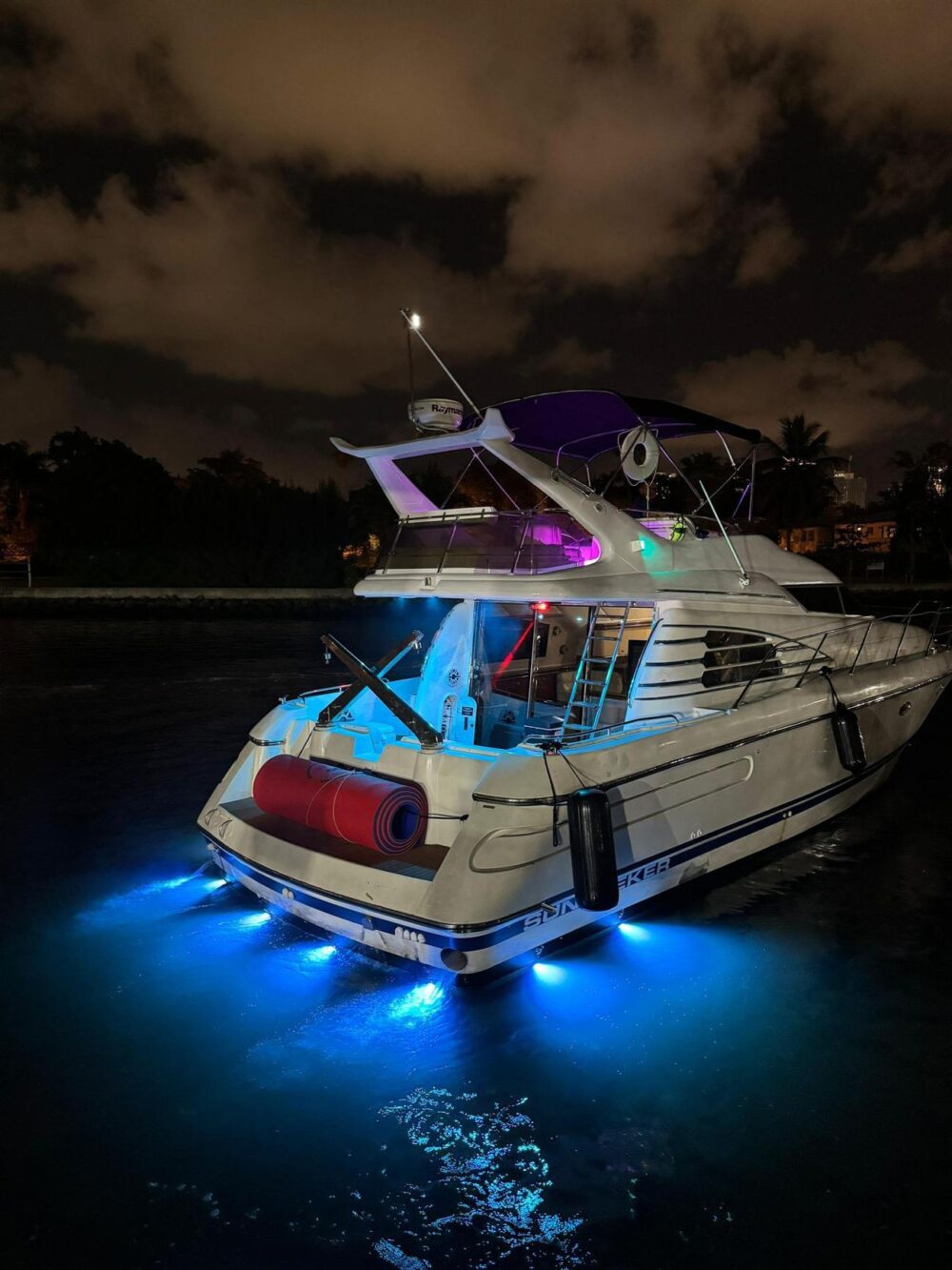 Enjoy Miami In 50FT SUNSEEKER MANHATTAN! - Imagen 23