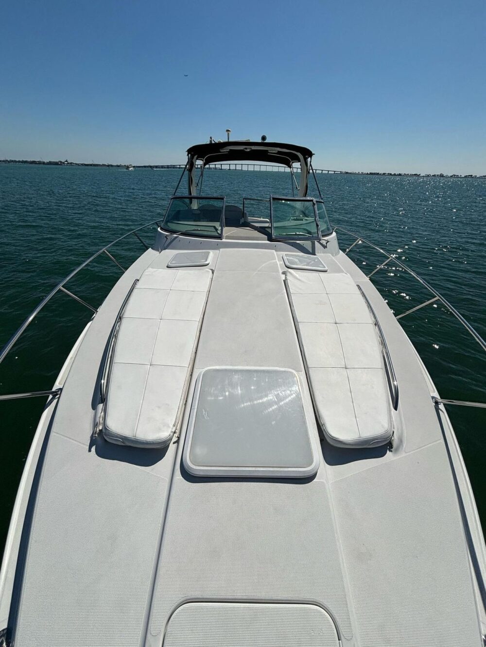Enjoy your day with with our Formula 40ft Yacht - Up to 13 people in Miami! - Imagen 9