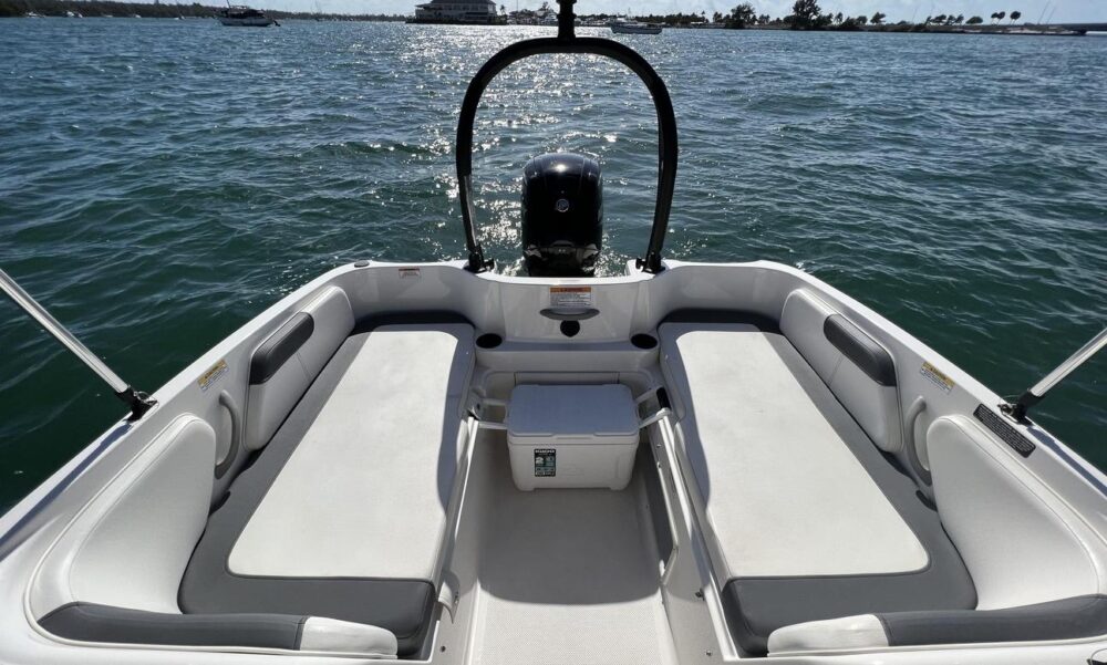 Bayliner Bareboat Rental for Intracoastal Miami — Free Parking! - Imagen 4