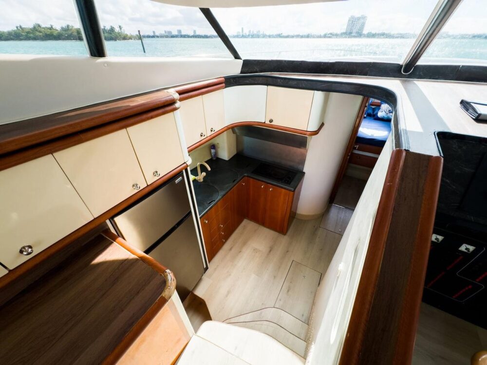 Enjoy Miami In 50FT SUNSEEKER MANHATTAN! - Imagen 19