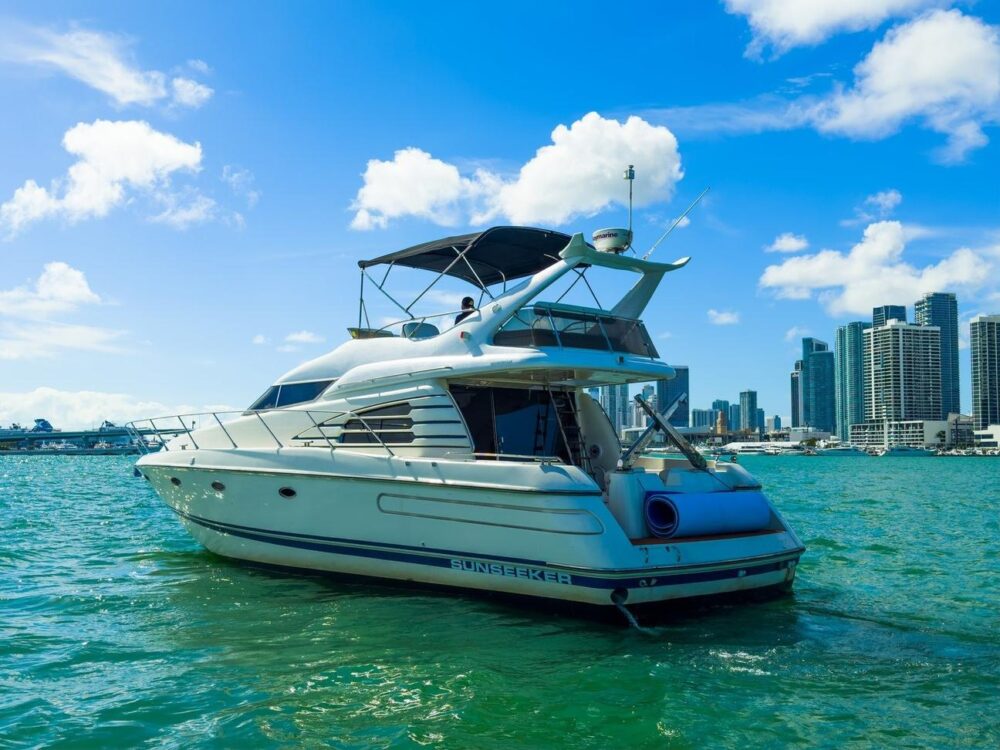 Enjoy Miami In 50FT SUNSEEKER MANHATTAN! - Imagen 14