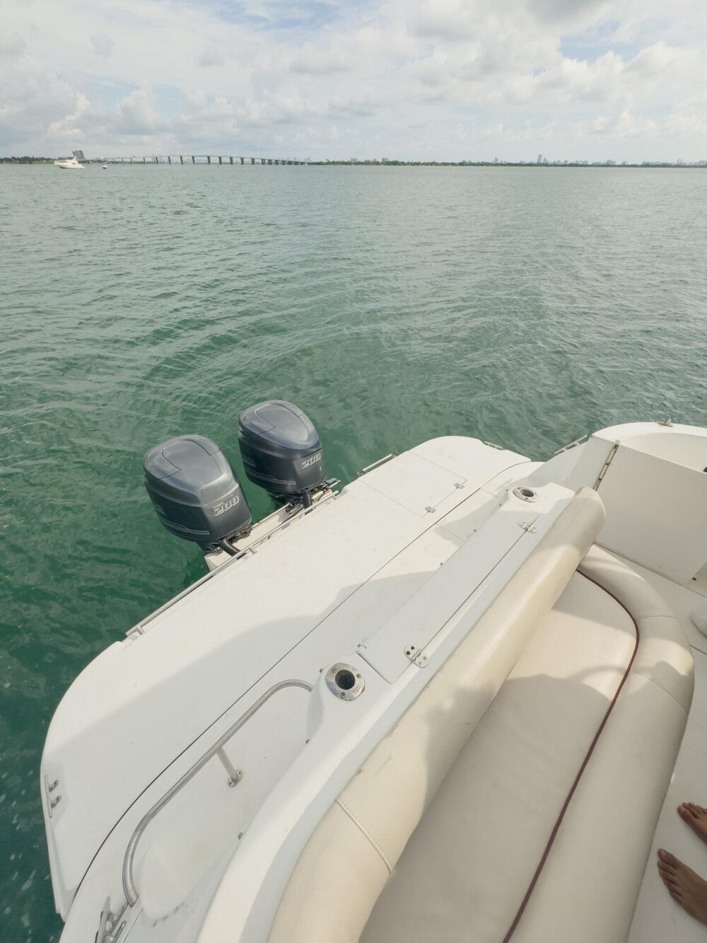 Enjoy 37ft Cruiser Yacht in Miami with discounted price! - Imagen 5