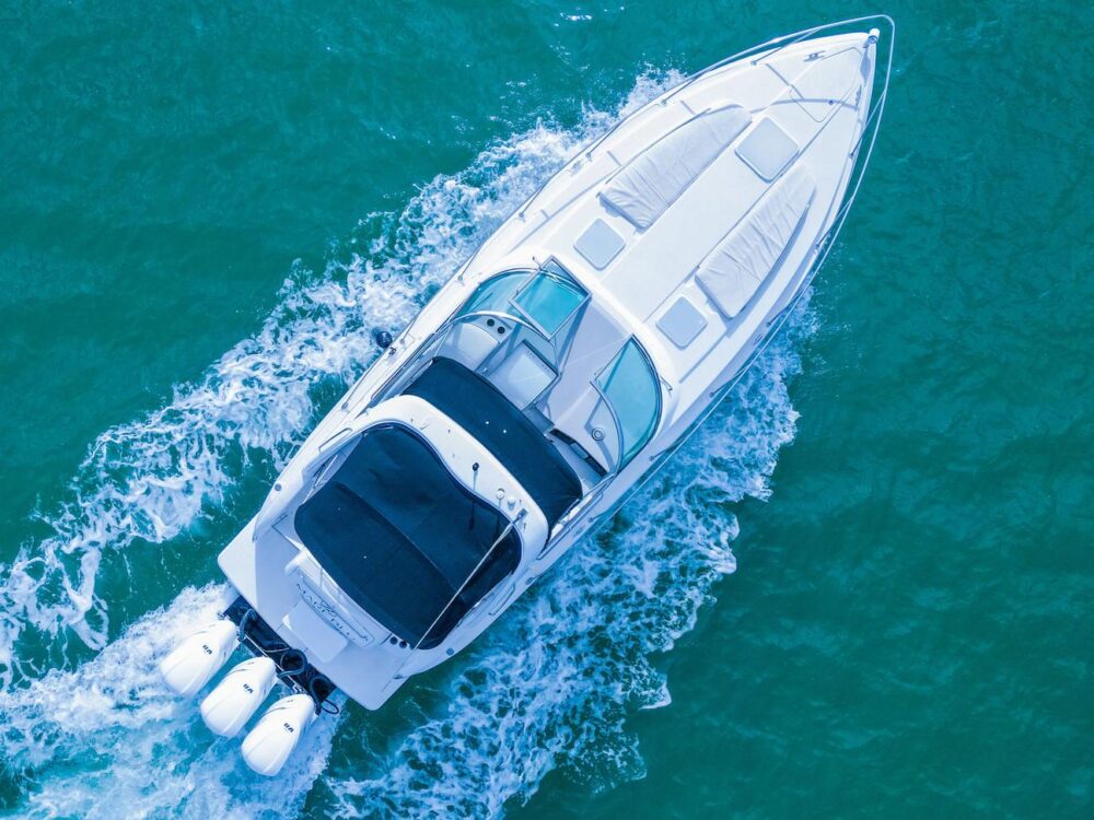 Enjoy your day with with our Formula 40ft Yacht - Up to 13 people in Miami! - Imagen 34