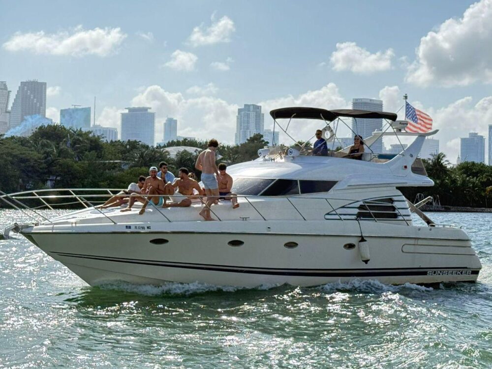 Enjoy Miami In 50FT SUNSEEKER MANHATTAN! - Imagen 46