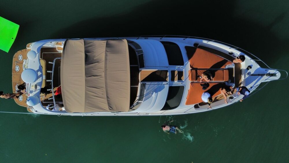 50’ Flybridge - Up to $100 OFF or 1 FREE JETSKI* - Imagen 2