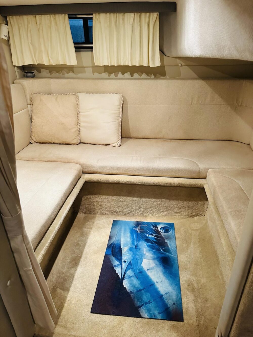Luxury 32ft Monterey Yacht - Private Miami River Cruises for Groups of 10 - Imagen 3