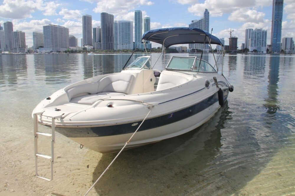 26' Sea Ray Sundeck in Miami! Huge Weekday Discounts - Imagen 21