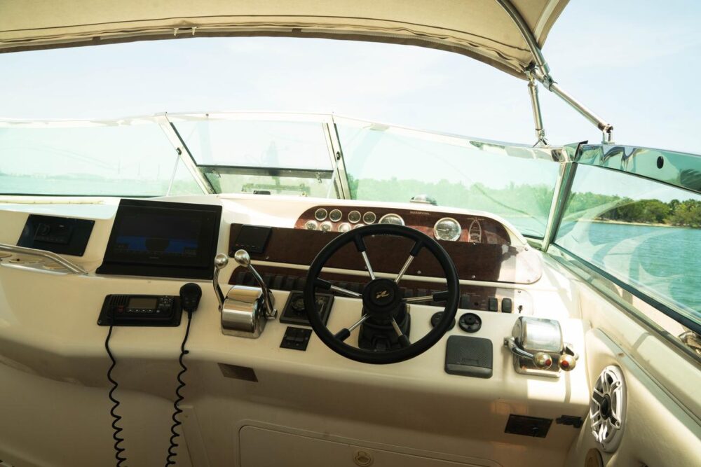50’ SeaRay Private Yacht Charter — Free Hour & Free Jet Ski Weekday Promos! - Imagen 19
