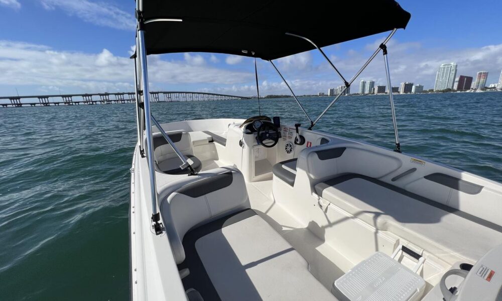 Best Boating Location in Miami! + Free Parking - Imagen 2