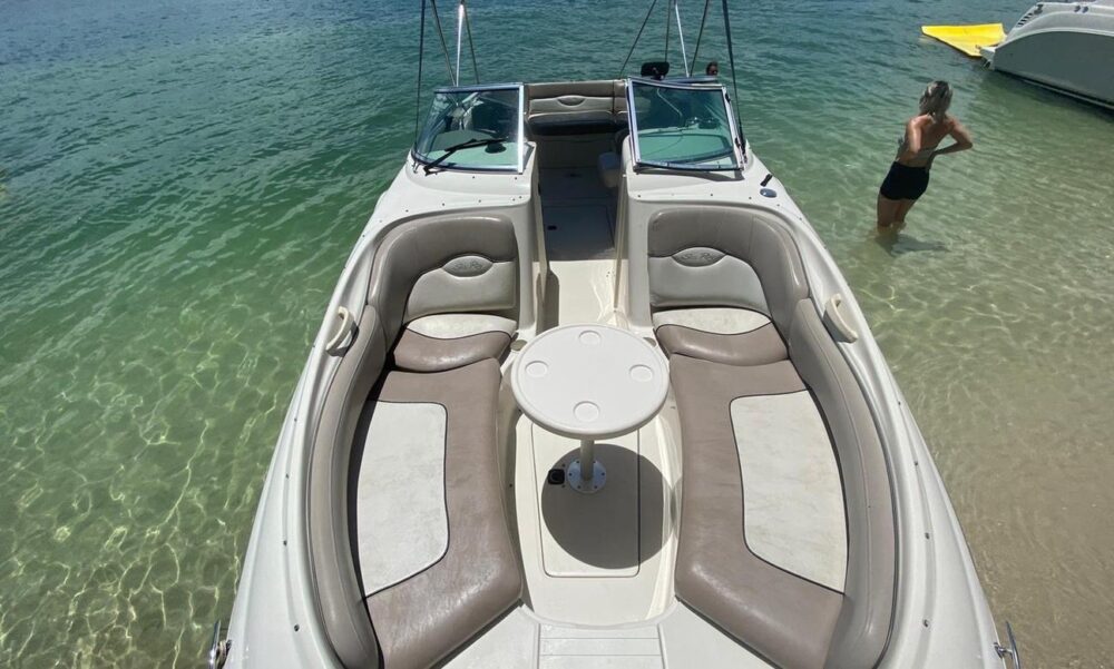 Experience the 26' Sea Ray in Miami! - Image 14