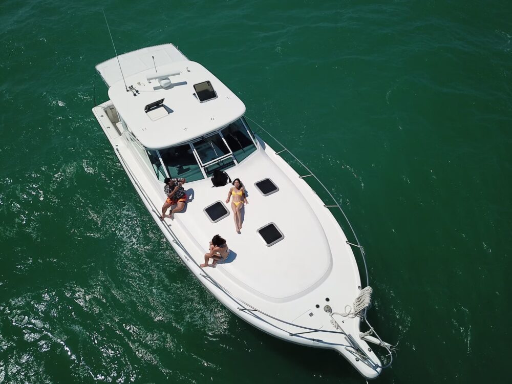 Tiara 42 - Imagen 3